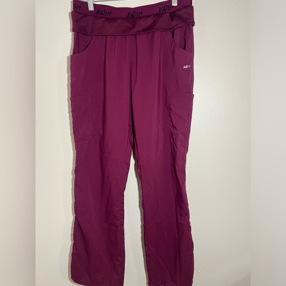 Koi Yoga Waist Scrub Pants, M